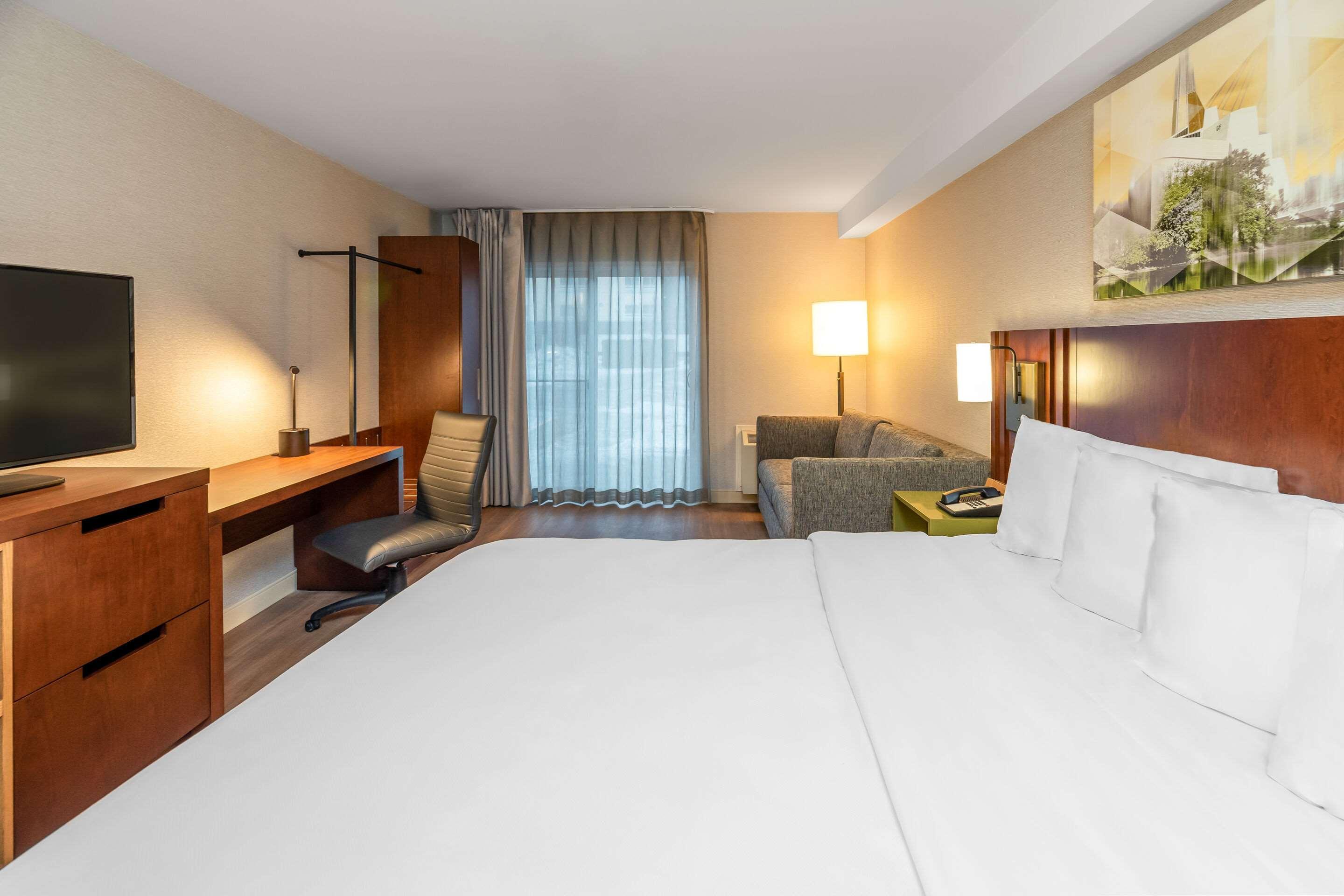 Comfort Inn South Shore Boucherville Buitenkant foto
